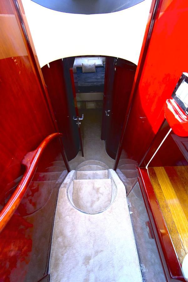 Botel Kings And Queens Luxury Yachts